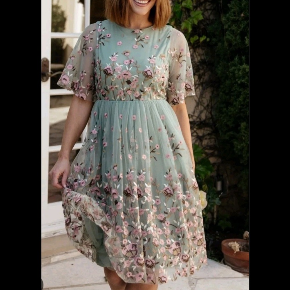 Baltic Born Sage Green Floral Midi Dress - Picture 5 of 12